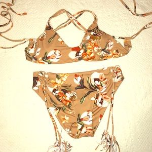 Floral bikini